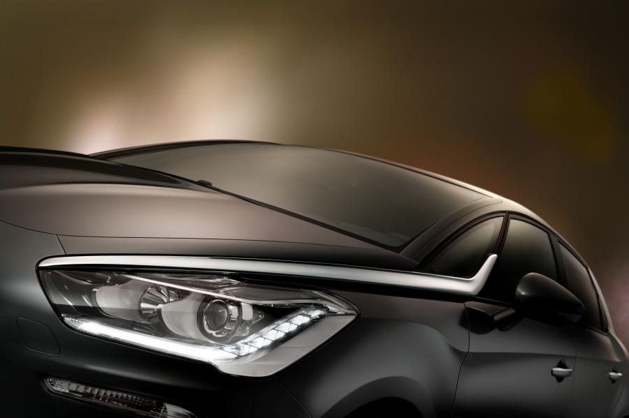  Citroen DS5 2012 года  (фото 80 из 182)